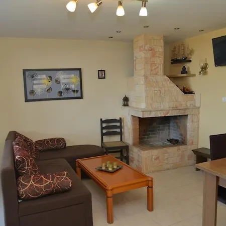 Balouso House Apartment